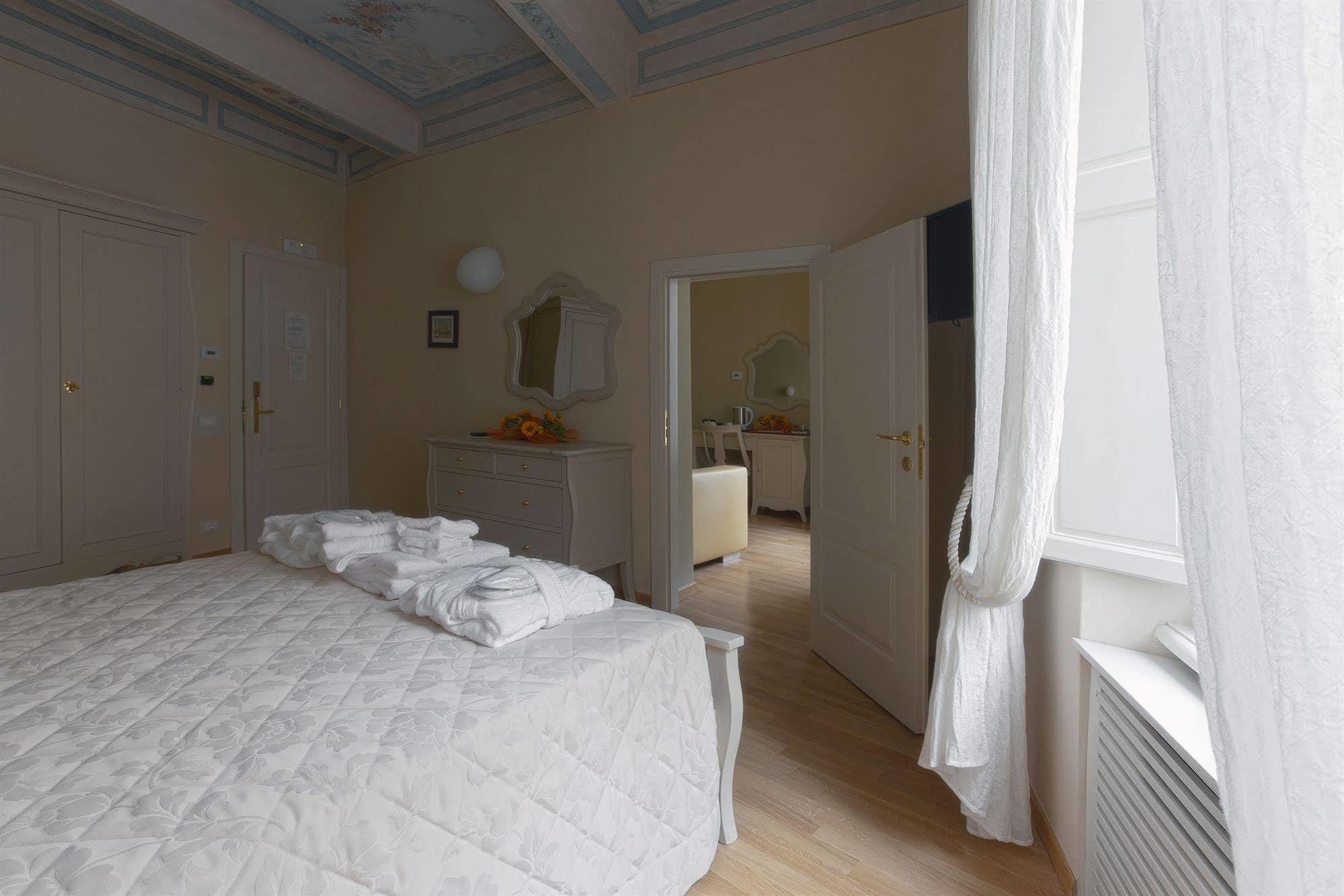 فندق Residenza D'Epoca Relais I Miracoli بيزا المظهر الخارجي الصورة